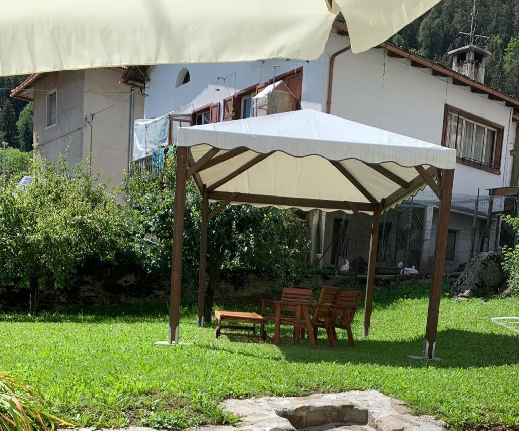 L' Antica Casa Di Maria Lilia Apartment Pieve di Cadore Bagian luar foto